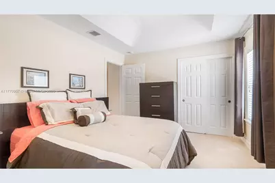 1307 SW 23rd Ct, Fort Lauderdale, FL 33315 - Photo 45