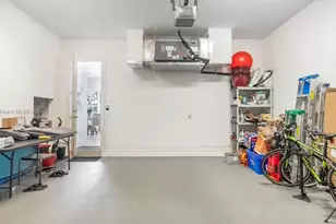 1307 SW 23rd Ct, Fort Lauderdale, FL 33315 - Photo 57