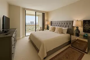 2000 Island Blvd, Aventura, FL 33160 - Photo 5