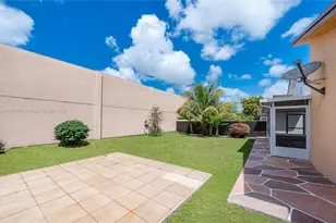 1007 NW 106th Ave Cir, Miami, FL 33172 - Photo 19