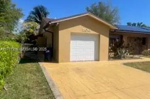 11041 SW 166th Terrace, Miami, FL 33157 - Photo 9