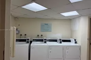 6101 N Falls Cir Dr, Lauderhill, FL 33319 - Photo 35