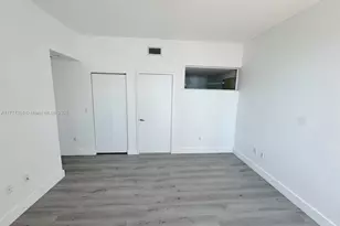 350 NE 24th St, Miami, FL 33137 - Photo 11