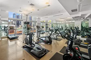90 SW 3rd St, Miami, FL 33130 - Photo 23