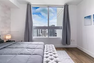 90 SW 3rd St, Miami, FL 33130 - Photo 15