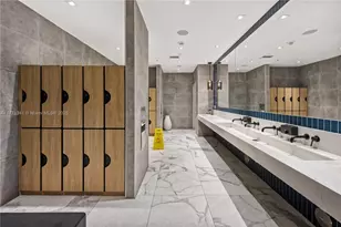 90 SW 3rd St, Miami, FL 33130 - Photo 25