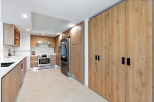 10281 W Bay Harbor Dr, Bay Harbor Islands, FL 33154 - Photo 23