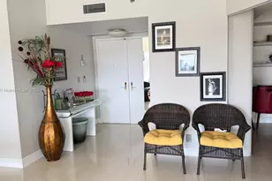 20281 E Country Club Dr, Aventura, FL 33180 - Photo 3