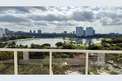 20281 E Country Club Dr #809, Aventura, FL 33180 - Photo 23