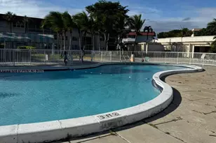 1530 NE 191st St, Miami, FL 33179 - Photo 19