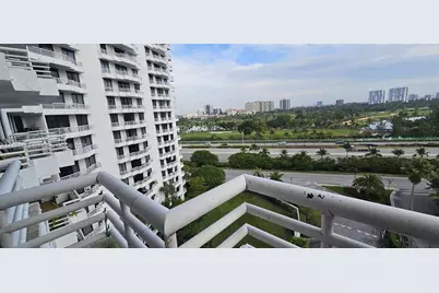 3300 NE 192nd St #1012, Aventura, FL 33180 - Photo 3