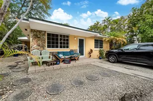 2960 Whitehead St, Coconut Grove, FL 33133 - Photo 15