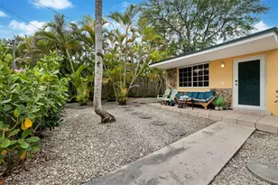 2960 Whitehead St, Coconut Grove, FL 33133 - Photo 9