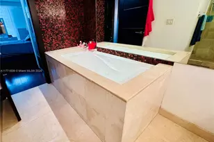 3600 Mystic Pointe Dr, Aventura, FL 33180 - Photo 31