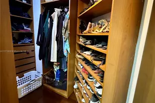 3600 Mystic Pointe Dr, Aventura, FL 33180 - Photo 27