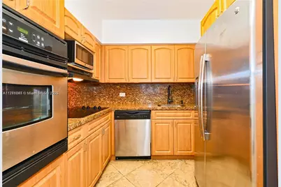 7441 Wayne Ave #4C, Miami Beach, FL 33141 - Photo 11
