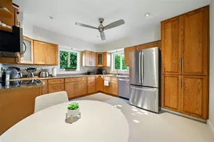 1259 NE 98th St, Miami Shores, FL 33138 - Photo 11