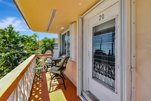 1012 SW 11th St, Hallandale Beach, FL 33009 - Photo 17