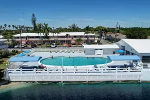 1012 SW 11th St, Hallandale Beach, FL 33009 - Photo 25