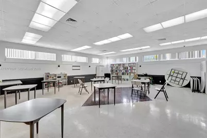 1012 SW 11th St #20N, Hallandale Beach, FL 33009 - Photo 49