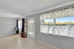 1012 SW 11th St, Hallandale Beach, FL 33009 - Photo 33