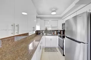 1012 SW 11th St, Hallandale Beach, FL 33009 - Photo 3