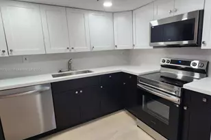 17890 W Dixie Hwy 318 Hwy, North Miami Beach, FL 33160 - Photo 5