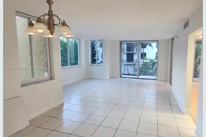 17890 W Dixie Hwy 318 Hwy #3, North Miami Beach, FL 33160 - Photo 3