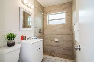 2542 Fillmore St, Hollywood, FL 33020 - Photo 3