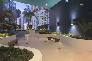 1300 Brickell Bay Dr, Miami, FL 33131 - Photo 21