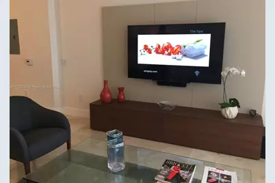 1300 Brickell Bay Dr #1107, Miami, FL 33131 - Photo 3