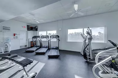1050 Hillsboro Mile #403W, Hillsboro Beach, FL 33062 - Photo 39