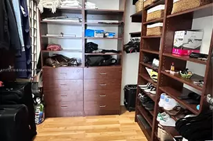 19900 E Country Club Dr, Aventura, FL 33180 - Photo 25