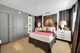 6911 Bay Dr, Miami Beach, FL 33141 - Photo 19