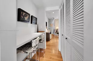 6911 Bay Dr, Miami Beach, FL 33141 - Photo 7