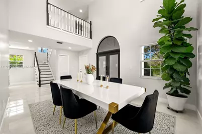 911 SW 57th Ave #911, Coral Gables, FL 33144 - Photo 3