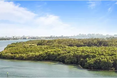 400 Kings Point Dr #1607, Sunny Isles Beach, FL 33160 - Photo 9