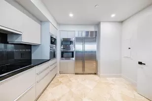 1331 Brickell Bay Dr, Miami, FL 33131 - Photo 9