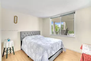 4898 NW 29th Ct, Lauderdale Lakes, FL 33313 - Photo 19