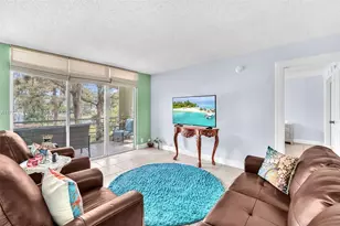 4898 NW 29th Ct, Lauderdale Lakes, FL 33313 - Photo 5