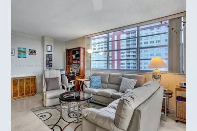 3113 S Ocean Dr #710, Hallandale Beach, FL 33009 - Photo 21