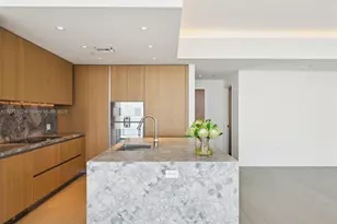 500 Alton Rd, Miami Beach, FL 33139 - Photo 17