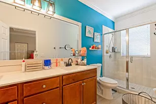 3424 W 92nd Pl, Hialeah, FL 33018 - Photo 15