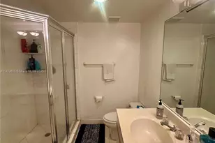 19101 Mystic Pointe Dr, Aventura, FL 33180 - Photo 13