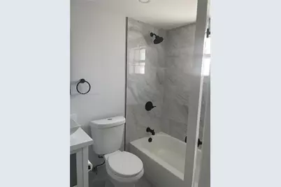 6825 W Flagler St #306, Miami, FL 33144 - Photo 9