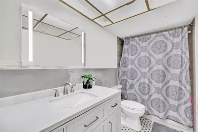16740 NE 9th Ave #302, North Miami Beach, FL 33162 - Photo 11