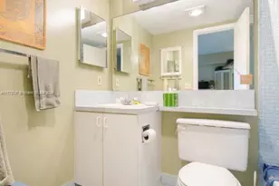 251 Mansfield F, Boca Raton, FL 33434 - Photo 7