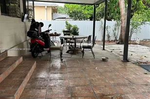 22 E 58th St, Hialeah, FL 33013 - Photo 11