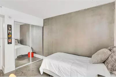 1035 West Ave #301, Miami Beach, FL 33139 - Photo 21