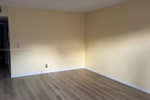 1401 SW 134th Way, Pembroke Pines, FL 33027 - Photo 3